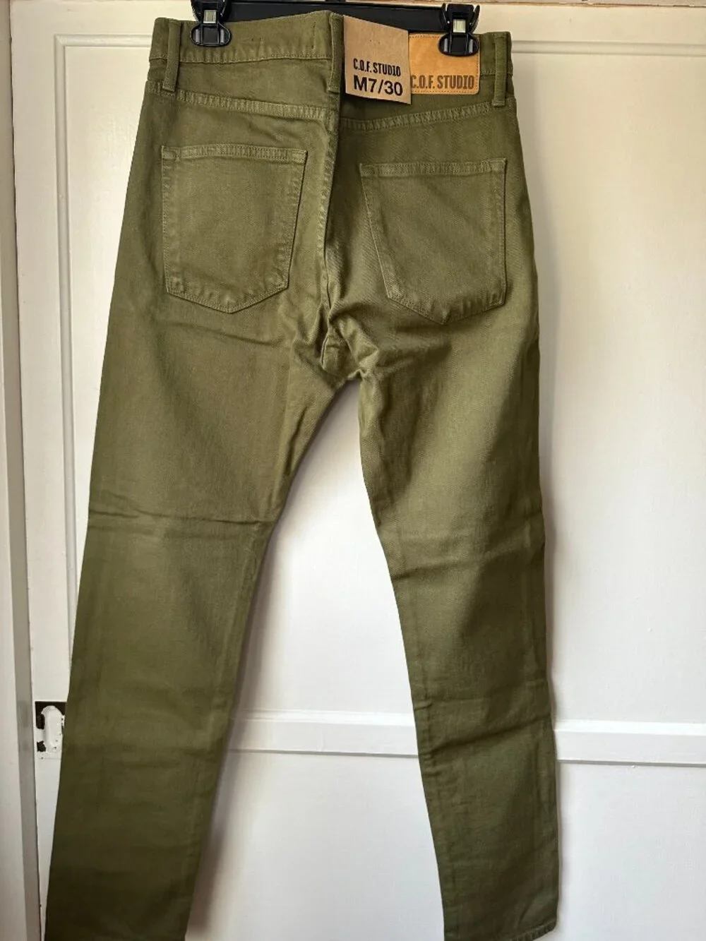 M7 Tapered Comfort Organic Jean
